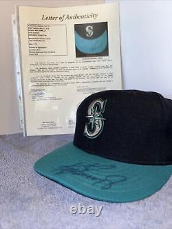 Seattle Mariners Ken Griffey Jr. Autographed New Era Fitted cap / hat