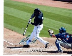 Seattle Mariners Ken Griffey Jr Hand Signed 10X8 Color Photo