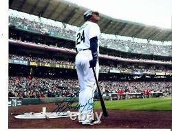 Seattle Mariners Ken Griffey Jr Hand Signed 10X8 Color Photo